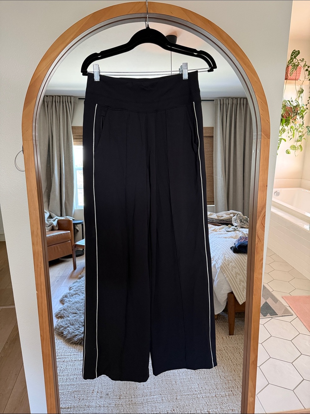 Athleta Venice High Rise Pants - small petite